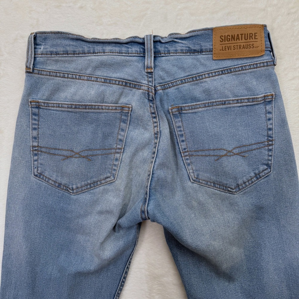 Signature by Levi Strauss Mens W32 L30 Light Wash Slim Fit Jeans - Picture 9 of 14